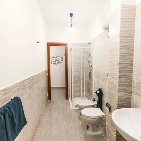 Habitat: Luxury Centro 아파트 나폴리